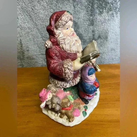Santa Reading To Children Ceramic Vintage Christmas Figurine - Picture 4 of 9